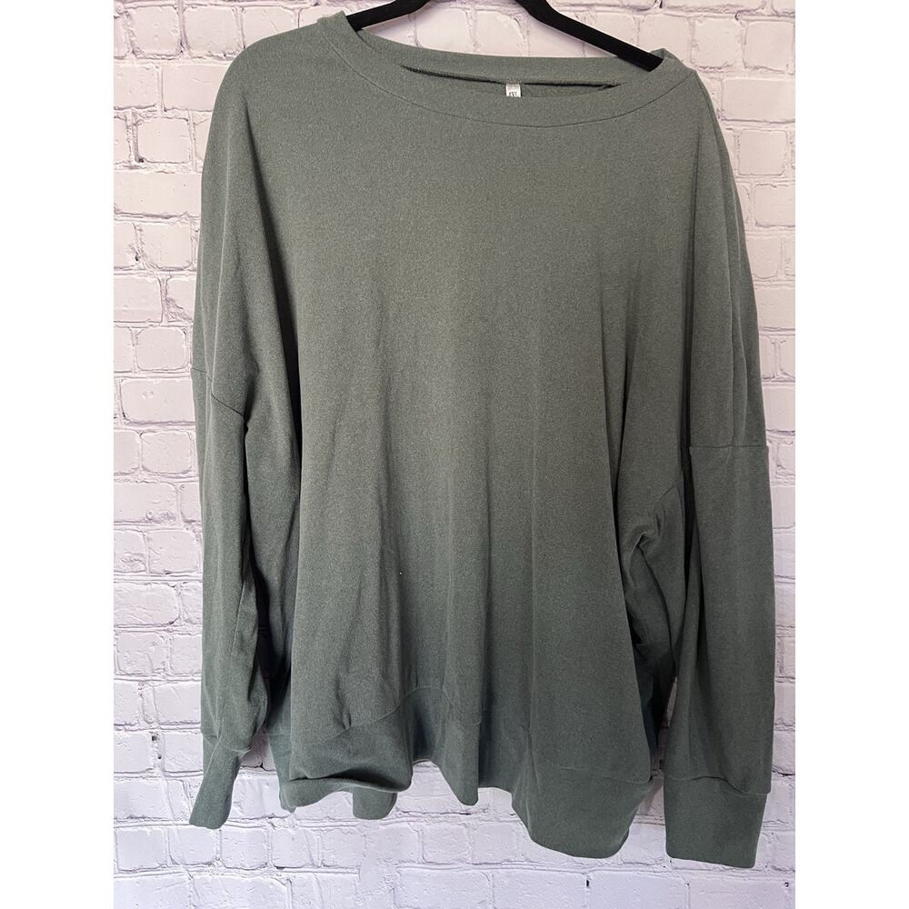 Amazon Women’s Blouse Green Size 4x